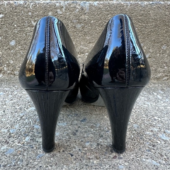 Paul Green Black Patent Leather Heels Pumps Peep Toe Bow Detail - Picture 5 of 7